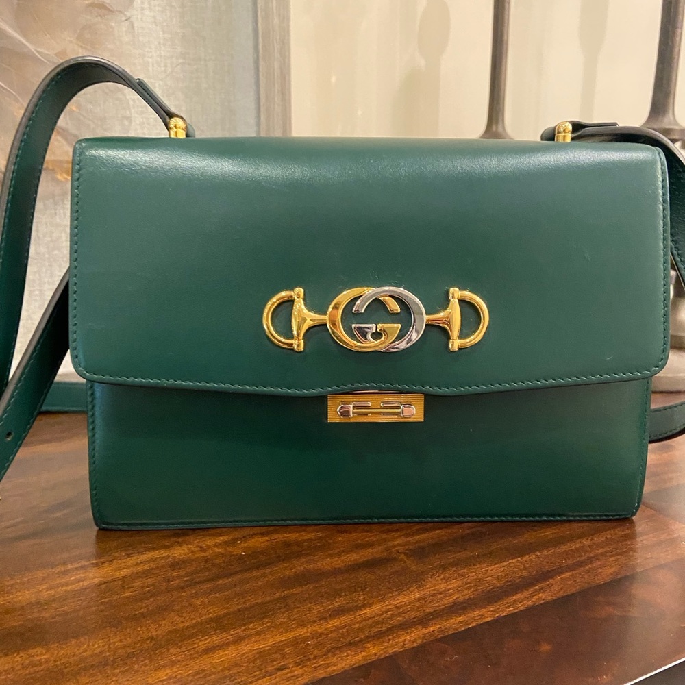 SOLD OUT””””Gucci small zumi crossbody bag